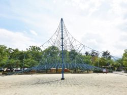 御勅使南公園