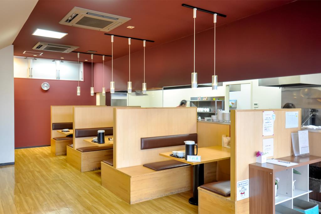 さんぷく昭和店 昭和町