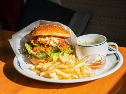 HARAPEKO Café