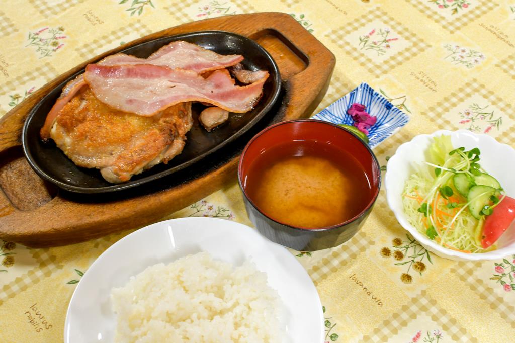 かどき食堂 甲府 和食