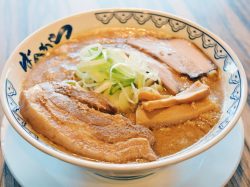 東京豚骨拉麺ばんから 竜王バイパス店