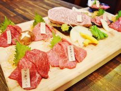 ホルモン組合 甲州精肉酒臓