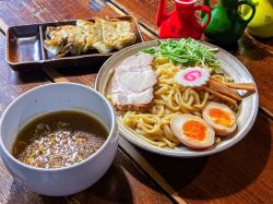 ラーメン NARU-TO