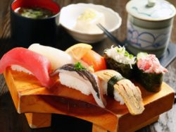 寿司ズワイガニ専門店 えびす