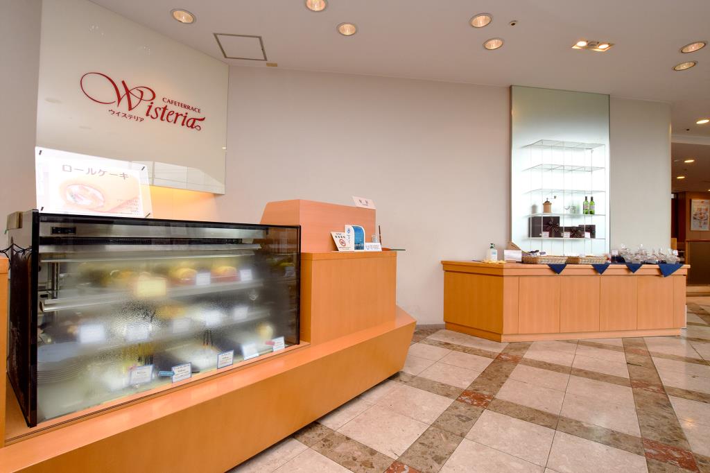 ウイステリア　甲府　カフェ３