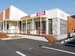 ラ・セーヌ玉穂店