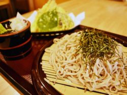 蕎麦屋さけ処 六味庵