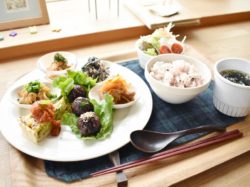 nakamise café-pot.