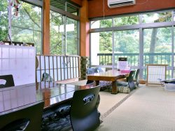 やながわ亭 大月市 和食・そば・うどん