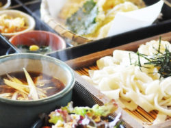 甲州ほうとう百間