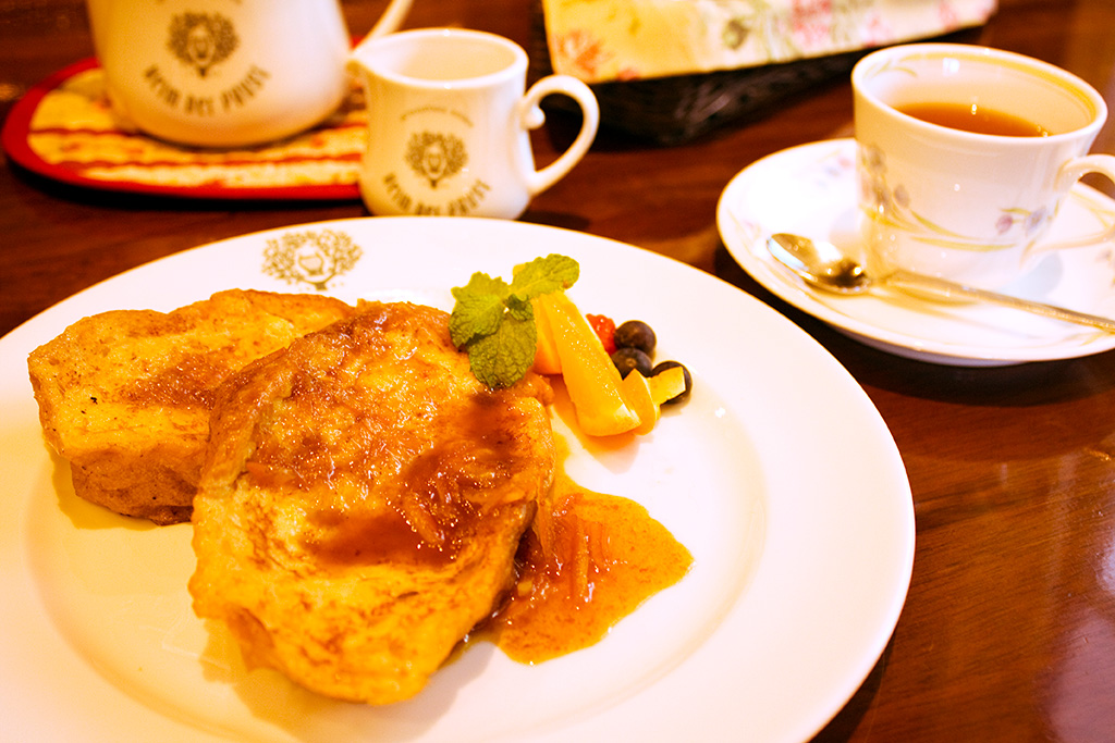 ダイニングカフェ・パウゼ 写真4