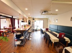 sweets & café restaurant MARRYS