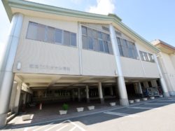 都留市総合体育館