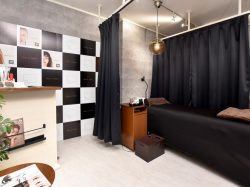 N ï f nail&eyelash 甲府市 ネイル・まつ毛