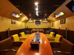 American Diner OLD HANGAR 昭和町 グルメ 4