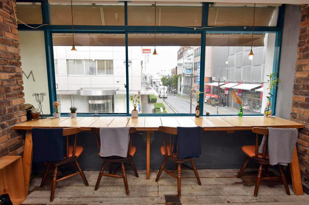 カフェモアラ　甲府　カフェ