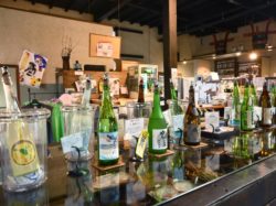 株式会社萬屋醸造店 酒蔵ギャラリー 六斎