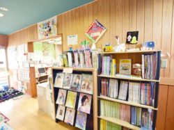 市川三郷町立図書館 六郷分館