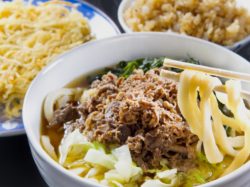 はちまんうどん