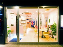 Hairdresser’s ENGLAND’S LANE