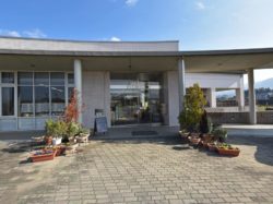 笛吹市一宮図書館