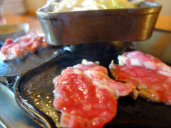 かつみ食堂
