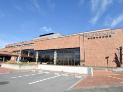 甲州市民文化会館（甲州市中央公民館）