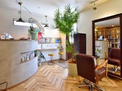 MOOI HAIR+RELAXATION 富士吉田市 ヘア エステ 脱毛 2