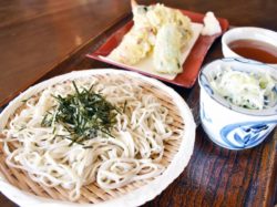 そば屋伝べえ