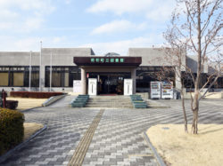 昭和町立図書館