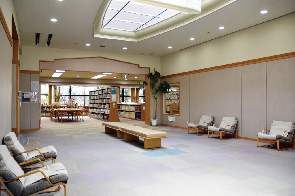 甲斐市立竜王図書館のフォトギャラリー6