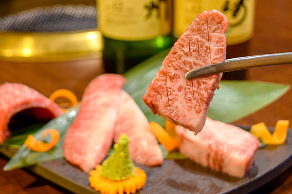 焼肉酒場 暁のサムネイル