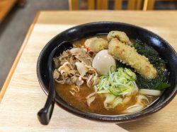 麺´ズ冨士山本店