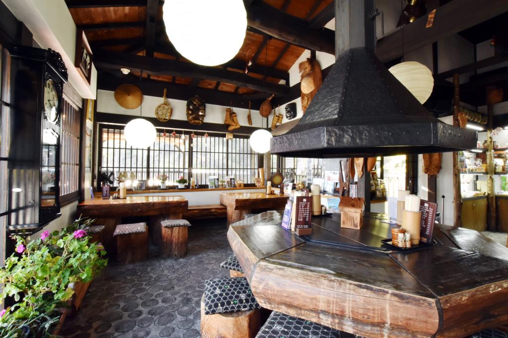 民芸茶屋 大黒屋 荒川ダム店 甲府市 ほうとう/郷土料理 3
