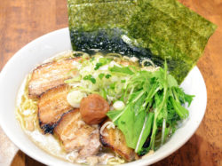 麺屋めん祭 甲府市 ラーメン2