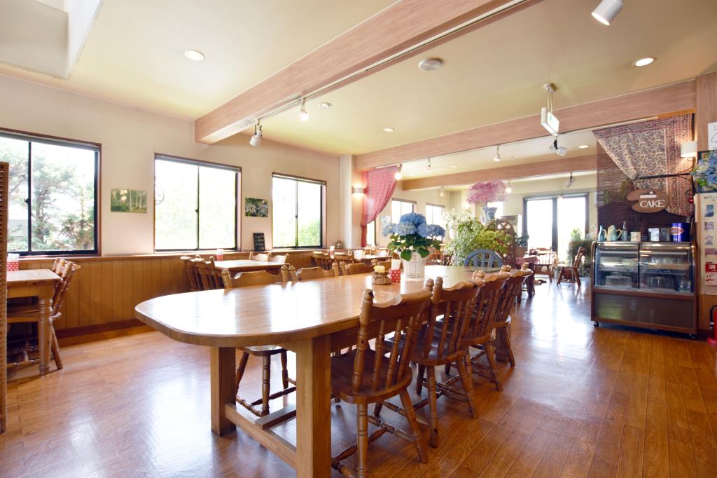 カフェレストラン しらゆり 北杜市 カフェ 喫茶店 4