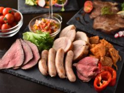 THE SPICE CAFE FOREST フォレストモール富士河口湖店 富士河口湖町 各国料理 3