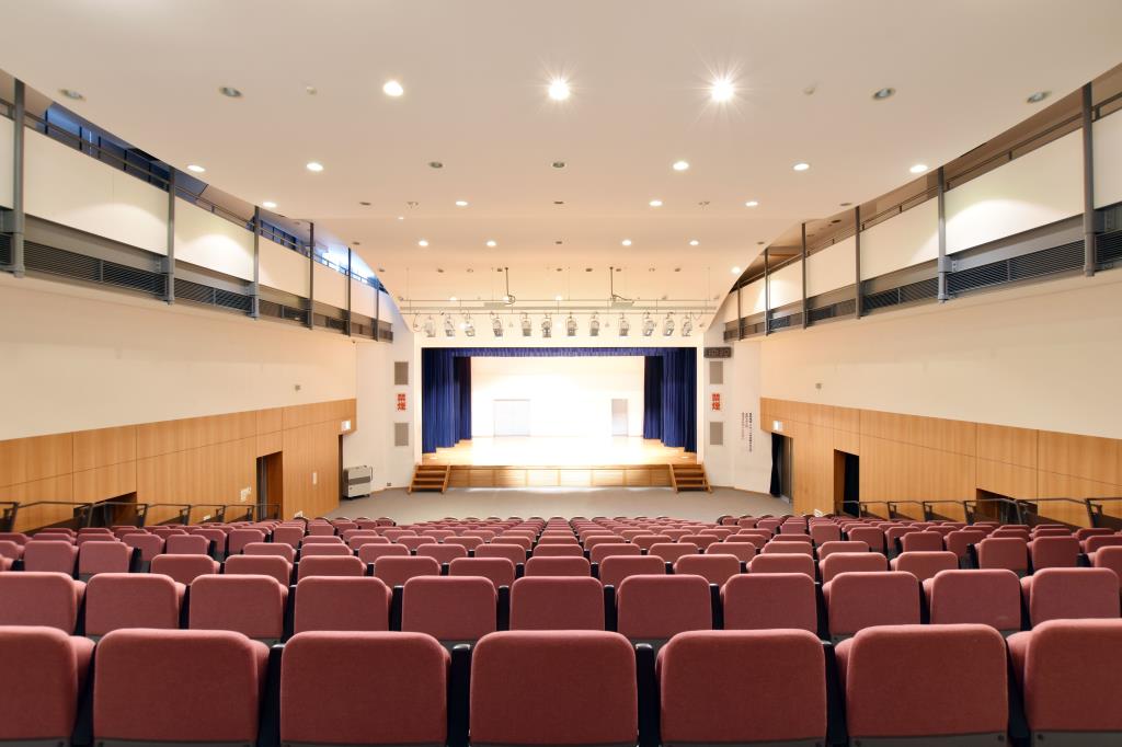 敷島総合文化会館 甲斐市 文化施設 2