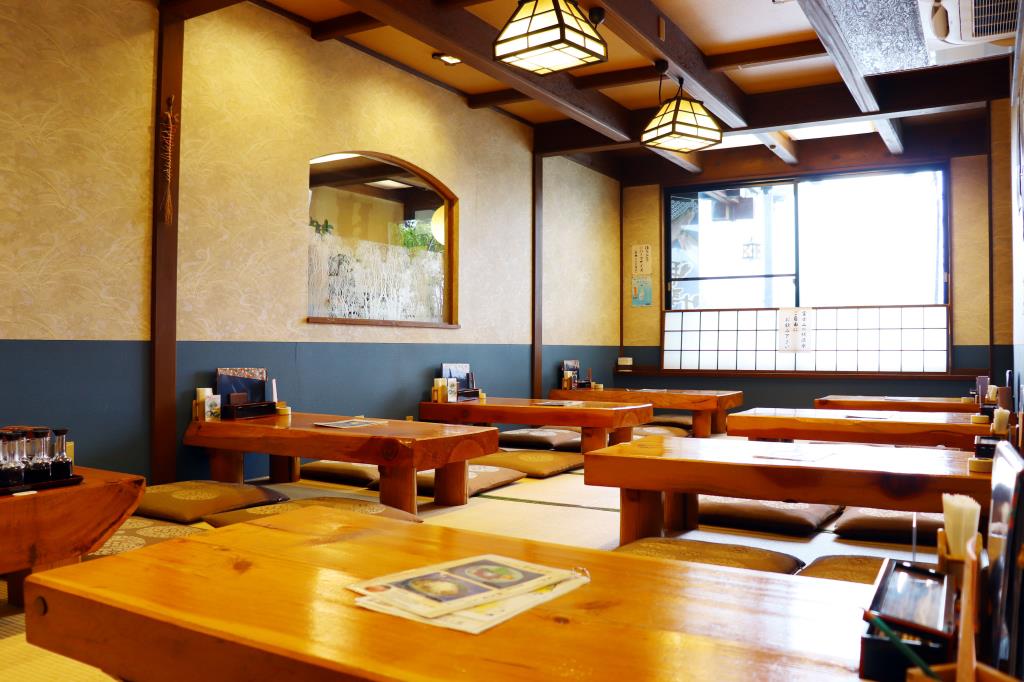 郷土料理 庄ヤ 山中湖村 グルメ ほうとう／郷土料理 2
