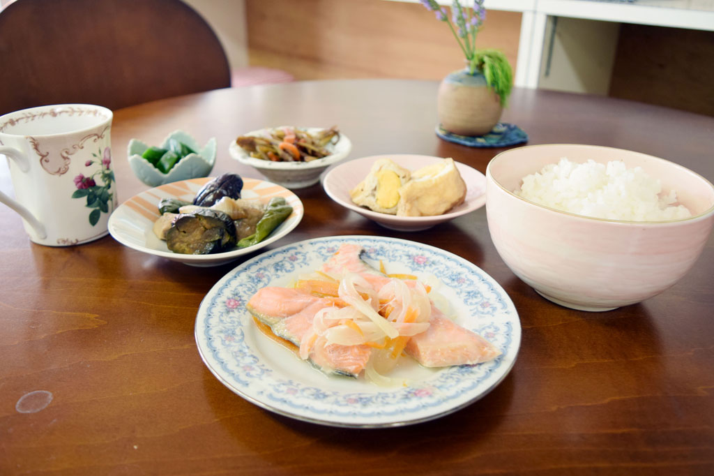 由原木食堂 甲府市 グルメ 和食 1
