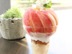 桃農家café ラ・ペスカ
