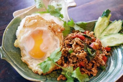 アジア屋台ごはん 五五吉食堂 北杜市 グルメ 各国料理 1