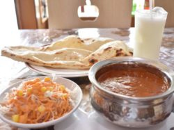インド料理 ラウナック 大月市 カレー 1