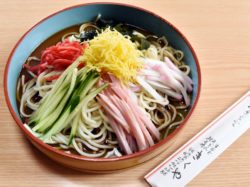 きくや食堂 山梨市 そば やまなしコロッケ 2