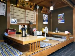 きくや食堂 山梨市 そば やまなしコロッケ 4