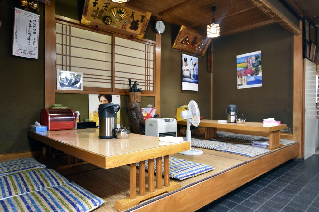 きくや食堂 山梨市 そば やまなしコロッケ 4