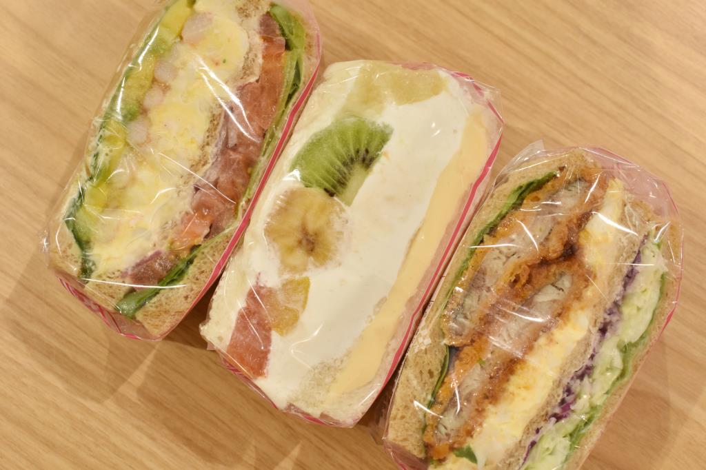 sandwich shop 昭和町 パン 4