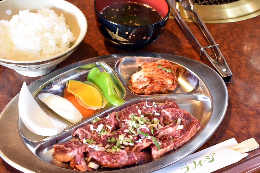 焼肉ハウスラフィージ 山中湖村 グルメ 焼肉 1