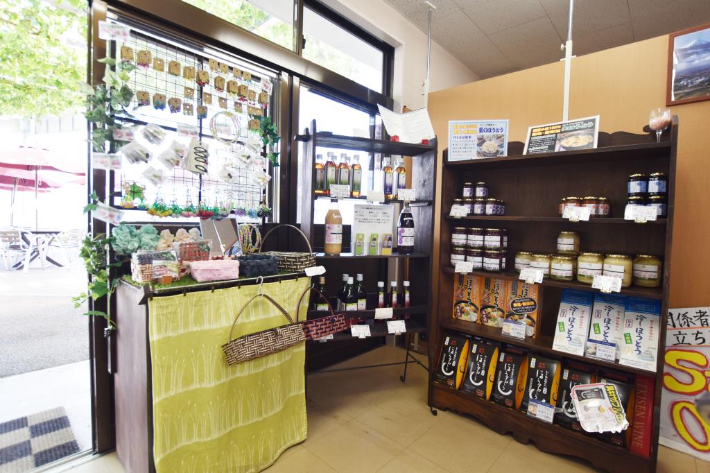 やまきやカフェ 山梨市 スイーツ 4