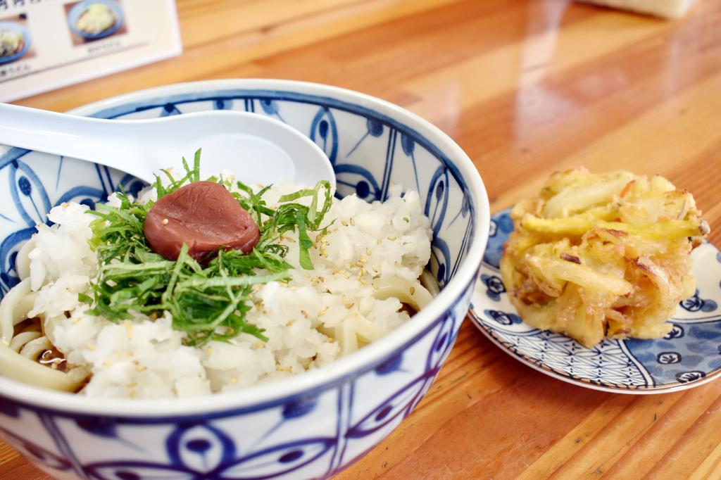 手打ちうどん 吉田屋 大月市 グルメ うどん 1